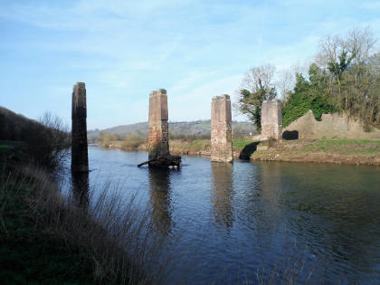 The old Aramstone viaduct