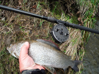 100 YEAR OLD WINDSOR BUILT HANDLINE REEL STILL CATCHING FISH 