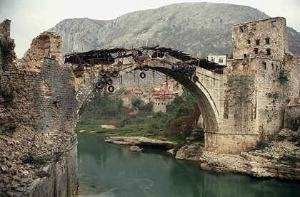 Stari Most just before destruction