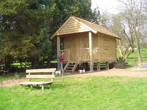 A new fishing hut on the Wye at Ross, part-funded by the RES Project.